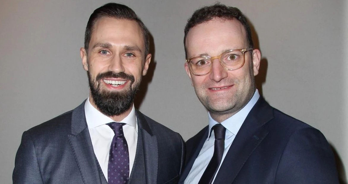 Taşıyıcı annelik tartışması: Jens Spahn grup başkanlığından istifa etti