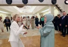 Ajda Pekkan, NATO lider eşlerine Çankaya Köşkü’nde dört dilde söyledi