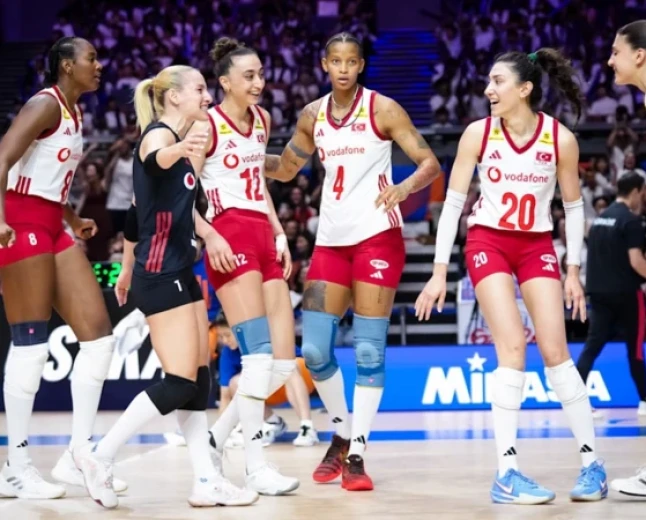 Filenin Sultanları VNL’de Polonya’yı 3-1 geçerek 7. galibiyeti aldı