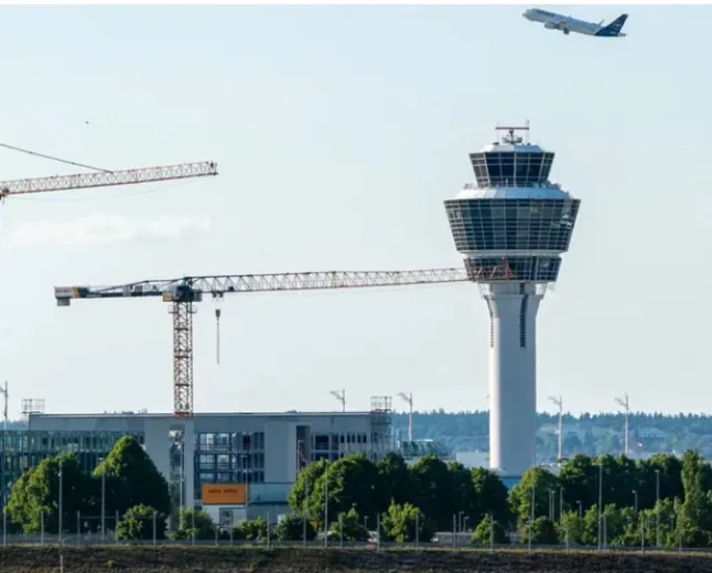 Münih Havalimanı’na sınır dışı işlemleri için özel terminal
