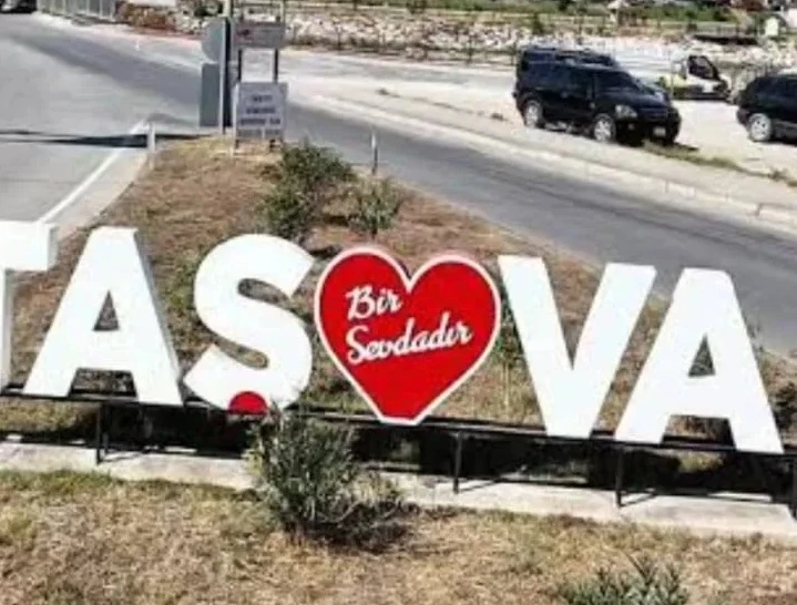 Taşova’da derneklere “tabela var, icraat zayıf” eleştirisi gündemde