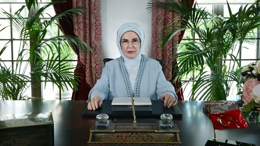 Emine Erdoğan’dan Kiev zirvesine mesaj: Ukrayna’nın direncini vurguladı