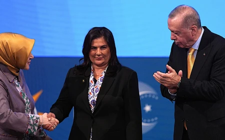 CHP’den AK Parti’ye transferlerin perde arkası: Sadakat neden çözülüyor?