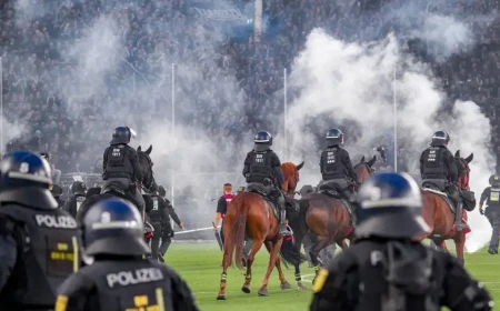 Almanya Kupası derbisinde şiddet: 120 yaralı, DFB inceleme başlattı