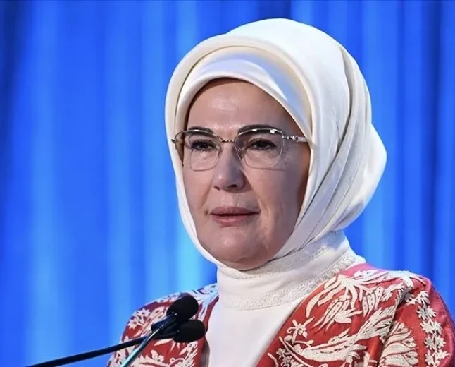 Emine Erdoğan’dan AK Parti’nin 25. yılı mesajı: Yeni ufuklar açacak