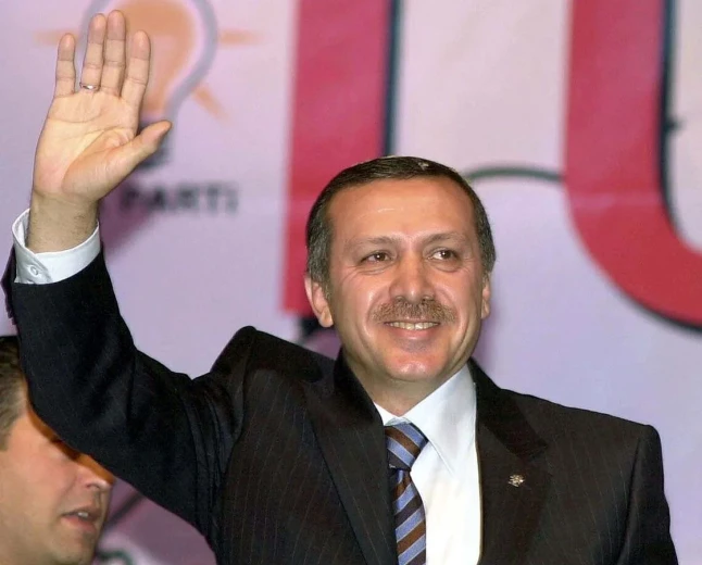 AK Parti 25 yaşında: Türkiye siyasetinde çeyrek asırlık iktidar dönemi