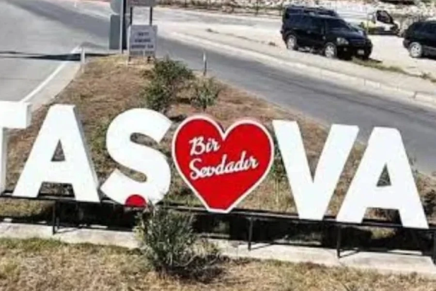 В Таşова критикуют местные объединения за приоритет праздников над решением инфраструктурных проблем