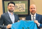 Bursaspor’dan Bilal Erdoğan’a Bursa’nın 700. yılına özel forma takdimi