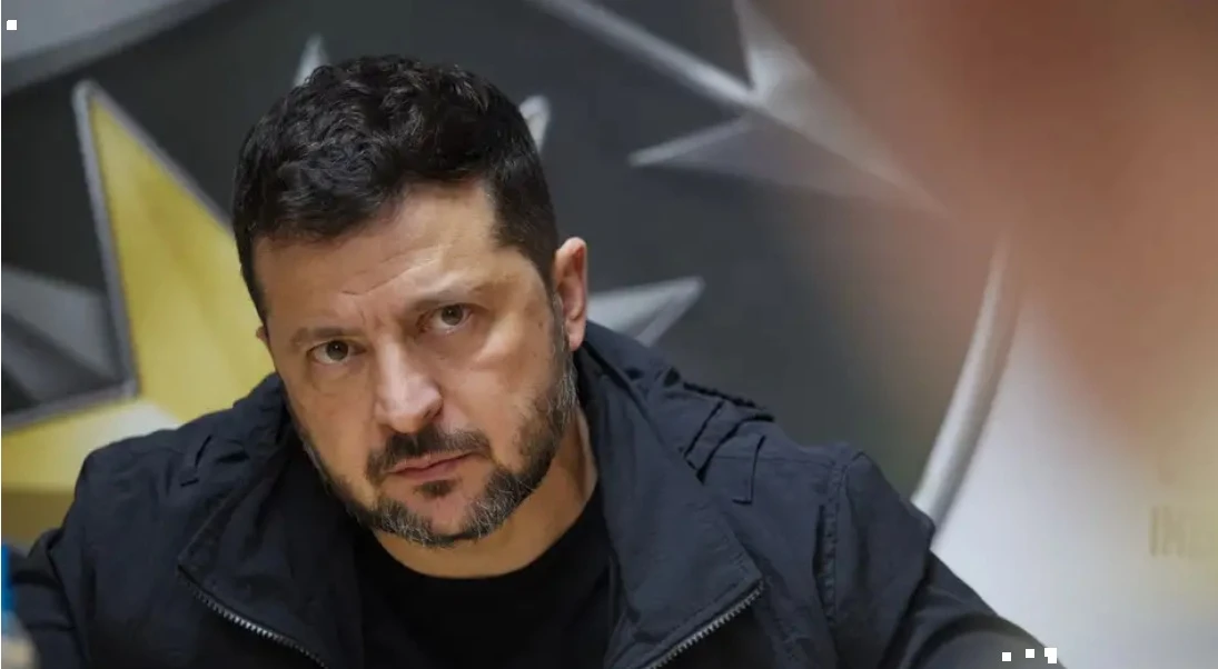 Zelenskiy, Trump yönetimini Ukrayna’yı teslimiyete zorlamakla suçladı