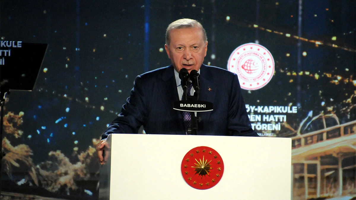 Erdoğan’dan fon iddialarına tepki: Operasyona eyvallah etmeyiz