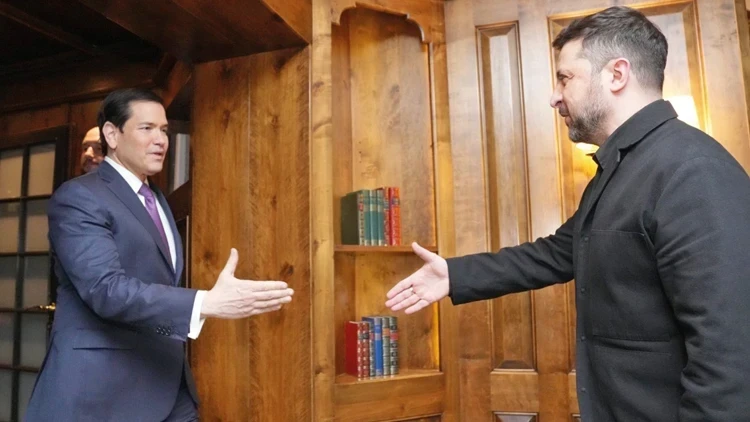 Witkoff Putin'le buluştu: Ukrayna barışı ve ABD-Kiev gerilimi masada