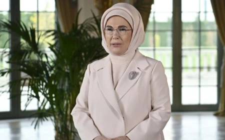 Emine Erdoğan’dan TDT Zirvesi’nde güçlü kardeşlik ve dayanışma mesajı