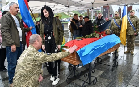 Kiev’de Azerbaycan kökenli Ukrayna askeri İlyas Abdullayev’e veda