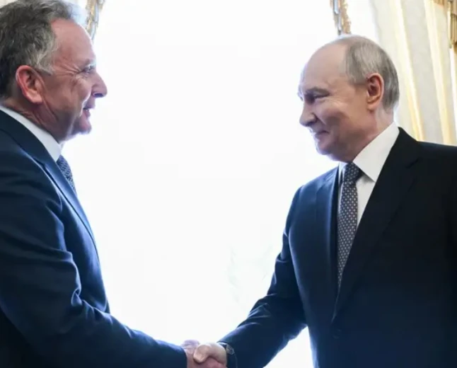 Putin-Witkoff görüşmesinde üçlü müzakere sinyali: ABD'li Hubbard serbest